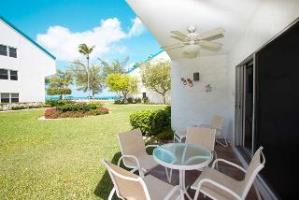 Villas Of The Galleon Seven Mile Beach Extérieur photo
