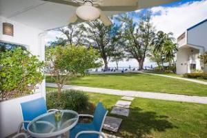 Villas Of The Galleon Seven Mile Beach Extérieur photo