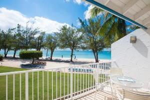 Villas Of The Galleon Seven Mile Beach Extérieur photo